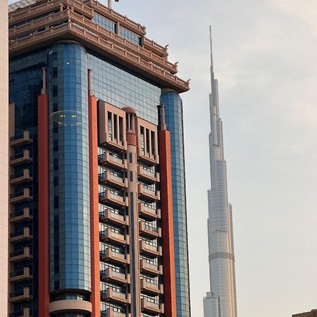 Emirates Grand Hotel Apartamentos Dubái Exterior foto